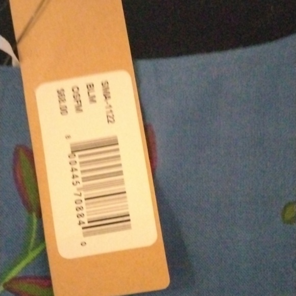 Steve Madden beautiful Ruana Cover Up Shawl/kimono duster one size - Picture 7 of 8